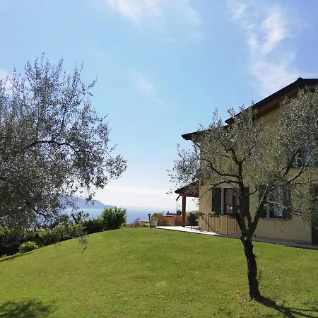 La Casa Nel Verde Holiday home *